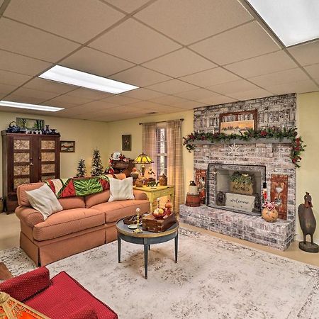 Private Hendersonville Hideaway With Fire Pit! Eksteriør billede