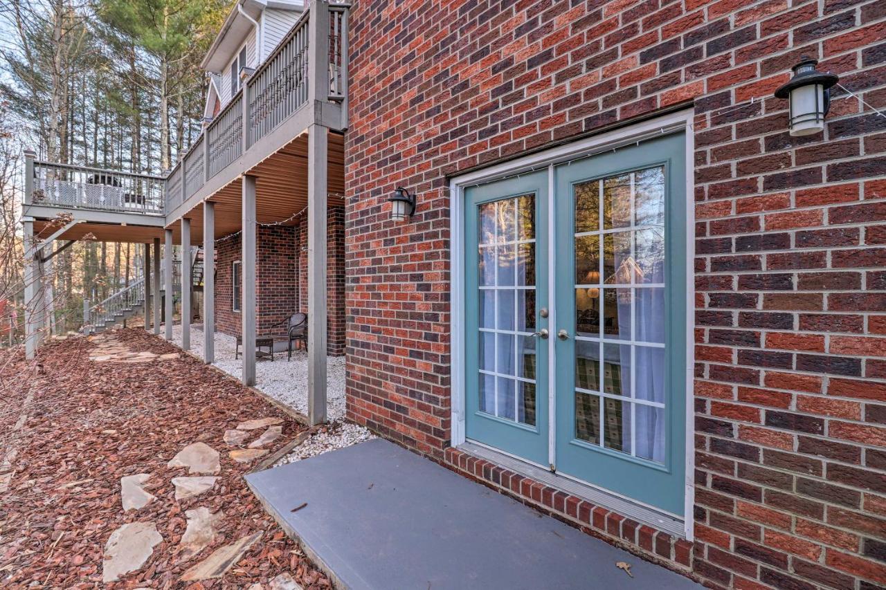Private Hendersonville Hideaway With Fire Pit! Eksteriør billede