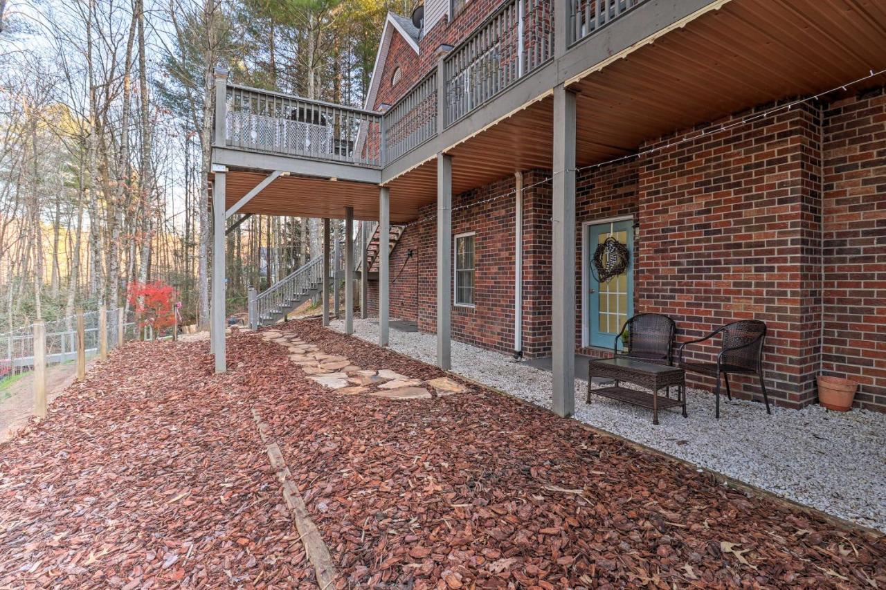 Private Hendersonville Hideaway With Fire Pit! Eksteriør billede
